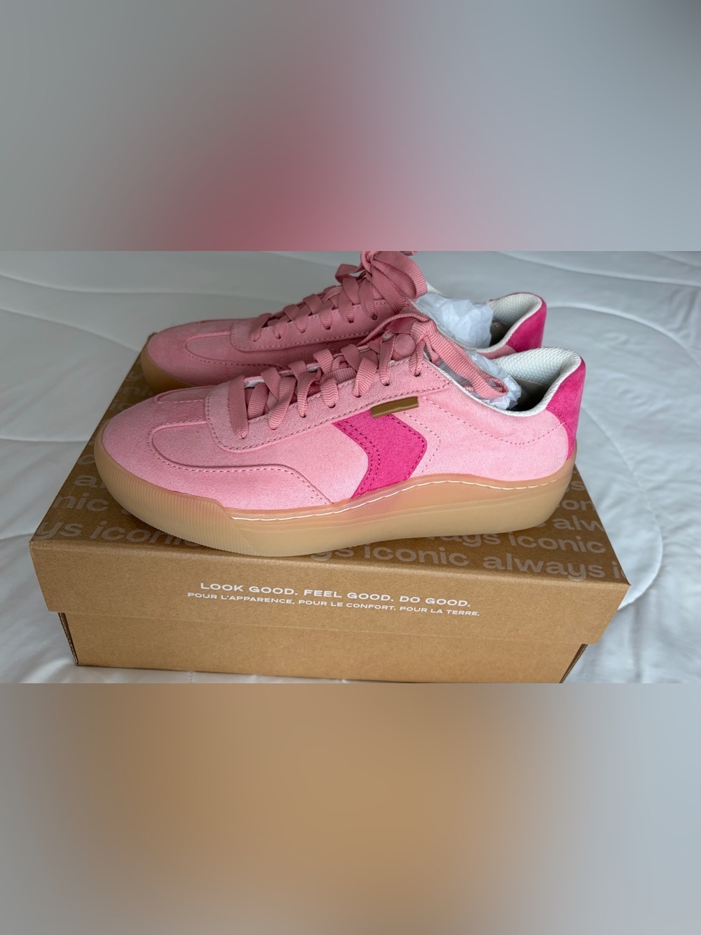 Dr. Scholl's Pink Suede Platform Sneakers with Dark Pink Accent